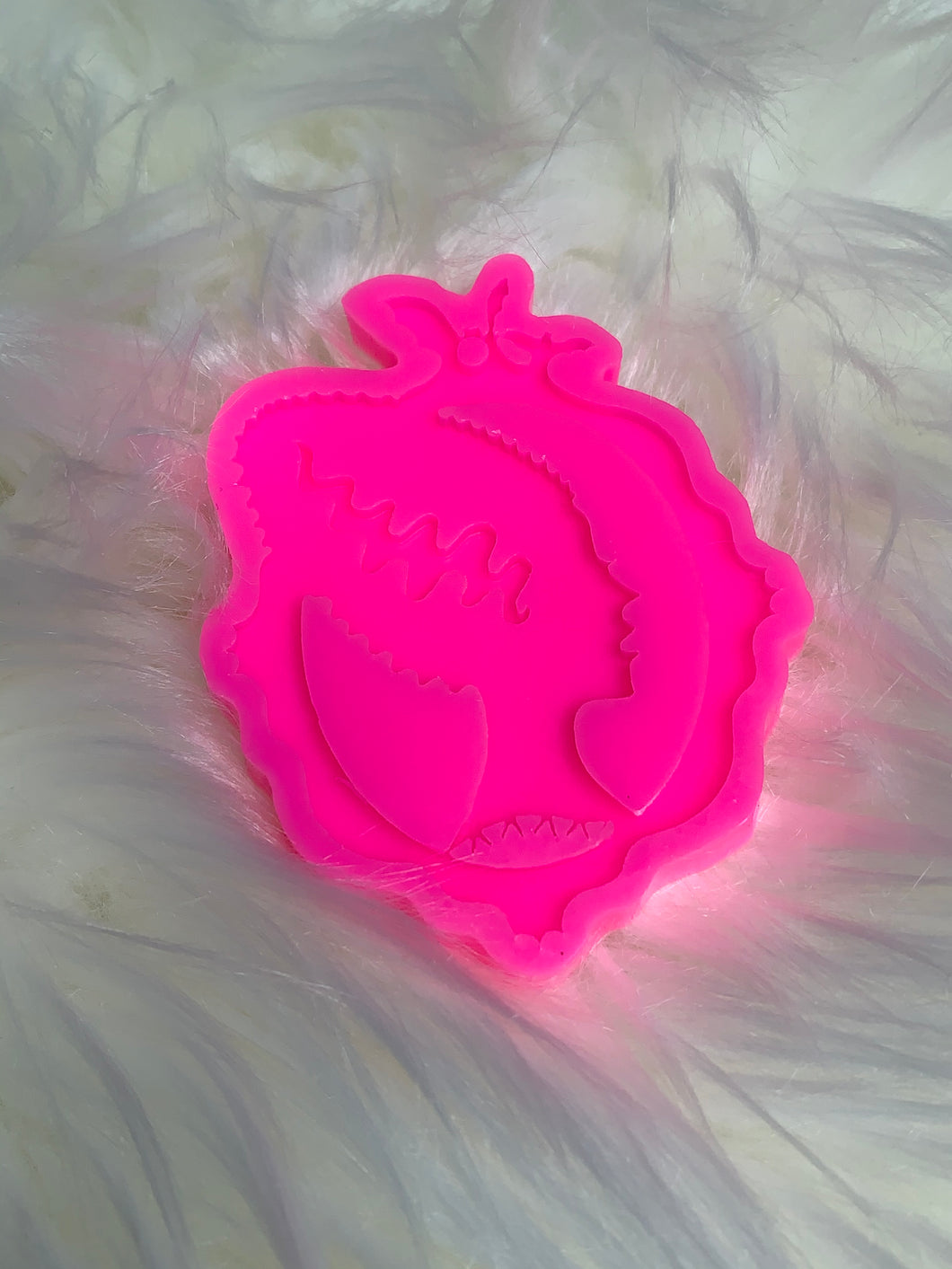 Momster - Keychain Mold